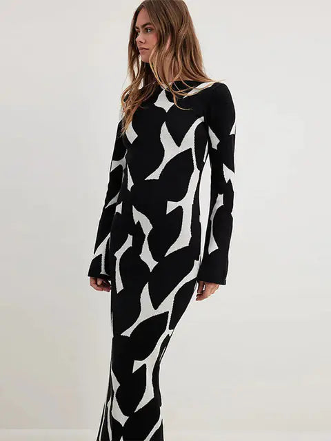 O-neck Flare Sleeve Maxi Dress - Agape Seven Clothing Company